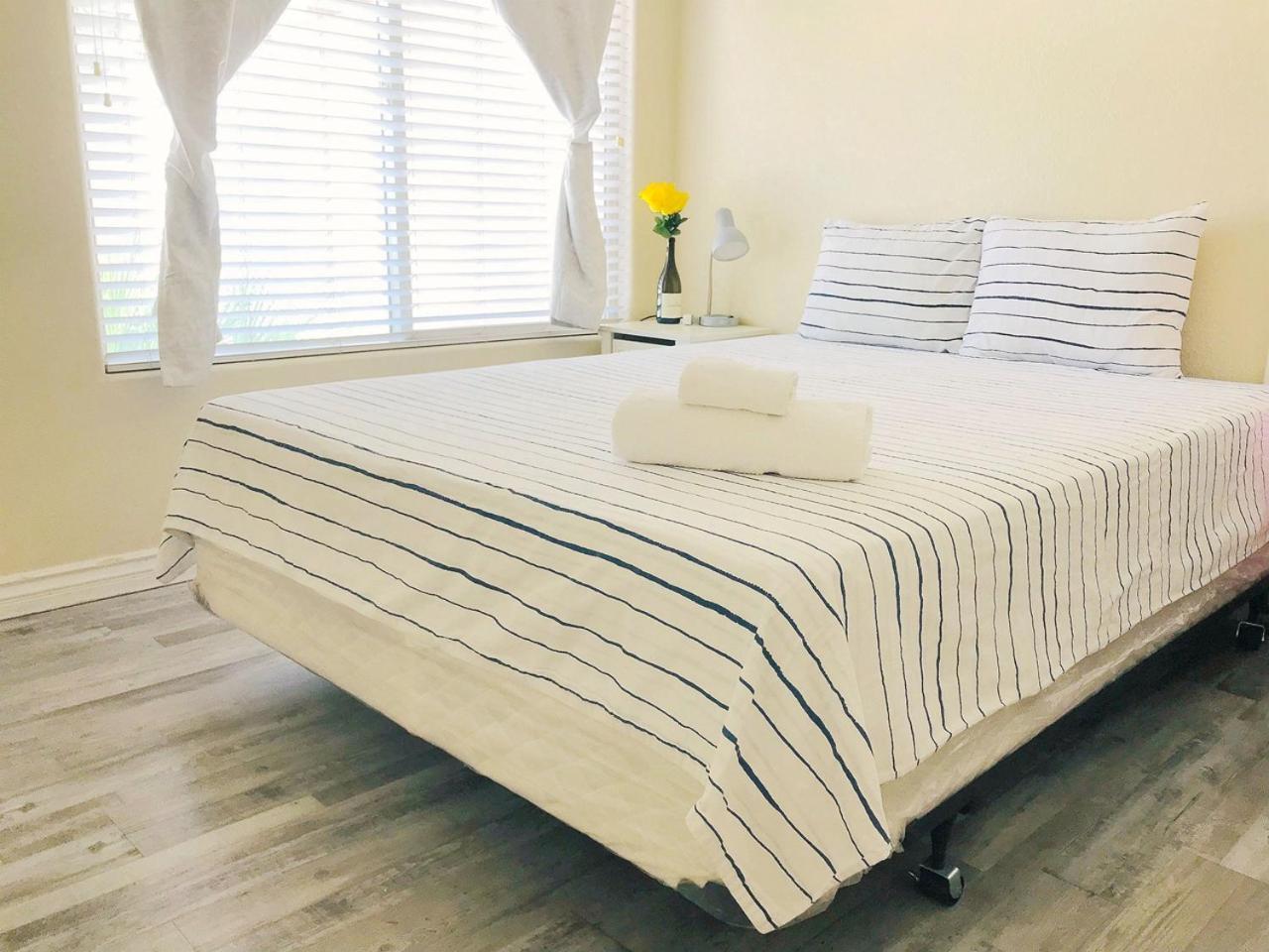 Comfortable Big Bedroom In The House For Rent-03 Privatunterkunft